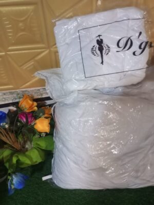 Bedsheet, pillow cases and Duvet