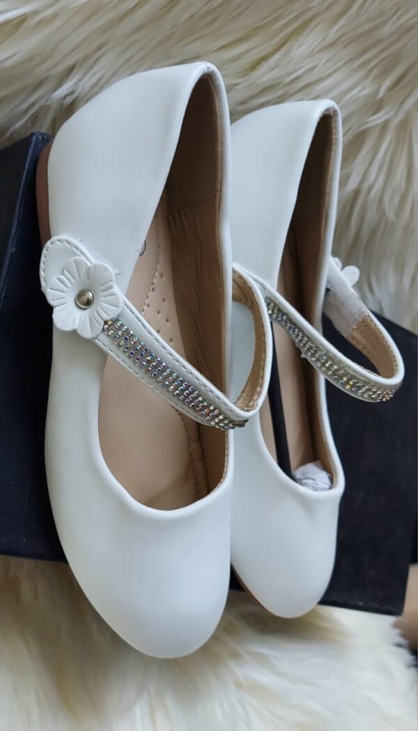 Children  outing shoes